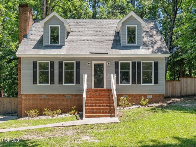 112 Gawain Rd