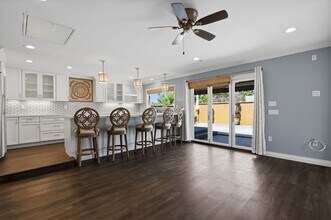 1184 Devonshire Dr in San Diego, CA - Building Photo - Building Photo