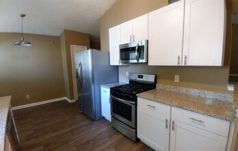 105 Brooks Bridge Ct in Alpharetta, GA - Building Photo - Building Photo