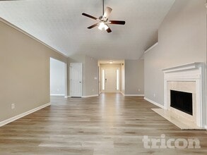 205 Syracuse Ln in Covington, GA - Building Photo - Building Photo