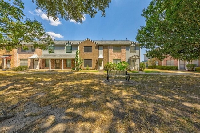 4139 Young St in Pasadena, TX - Building Photo - Building Photo