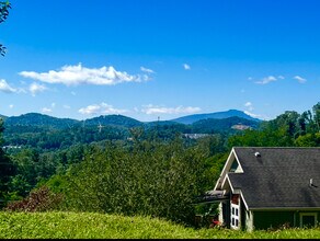 567 W King St in Boone, NC - Building Photo - Building Photo