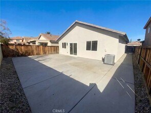 14433 Green River Rd in Victorville, CA - Building Photo - Building Photo