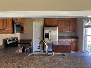 183 Co Rd 739 in Enterprise, AL - Building Photo - Building Photo