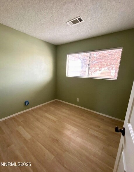 3545 Willow Hills Cir in Reno, NV - Building Photo - Building Photo