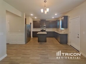 7218 Sanctuary St in Fairburn, GA - Building Photo - Building Photo