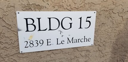2839 E Le Marche Ave in Phoenix, AZ - Building Photo - Building Photo
