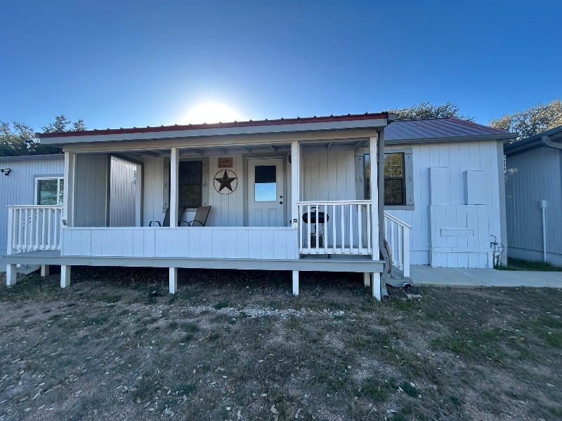 3656 FM 2657 in Kempner, TX - Foto de edificio