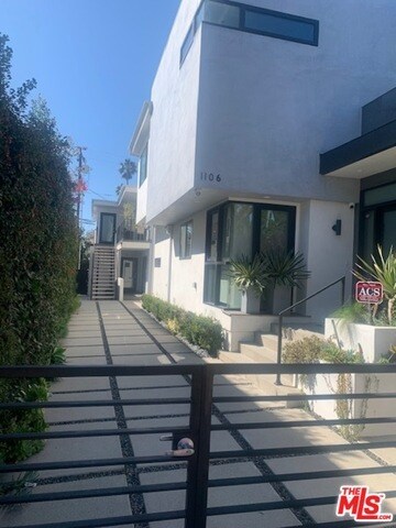 1106 22nd St-Unit -#A in Santa Monica, CA - Building Photo - Building Photo