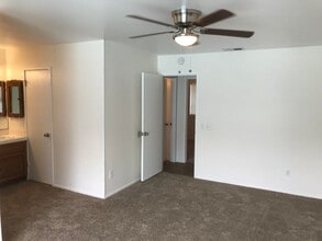 11221 Campbell Ave in Riverside, CA - Building Photo - Building Photo