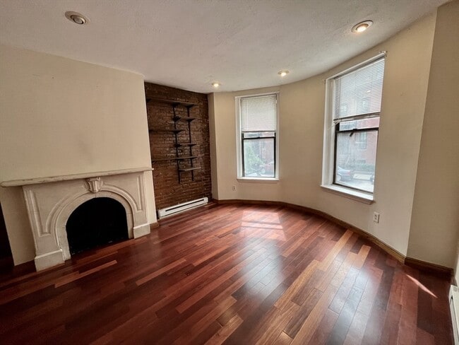 88 E Brookline St in Boston, MA - Building Photo - Building Photo