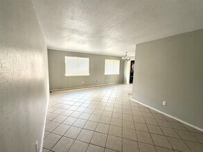 1909 Forestdale Dr in Richardson, TX - Building Photo - Building Photo