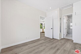 1165 Stanford St in Santa Monica, CA - Building Photo - Building Photo