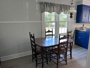 2155 Lacy Holt Rd in Graham, NC - Building Photo - Building Photo