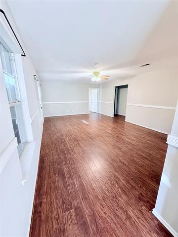 1402 S Montgomery St in Sherman, TX - Building Photo - Building Photo