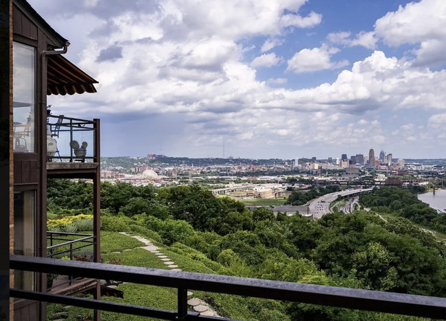 property at 558 Davenport Ave
