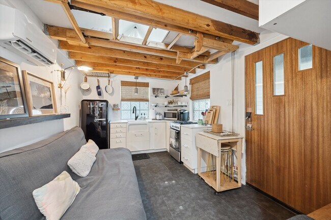 914 Snover St in Houston, TX - Building Photo - Building Photo