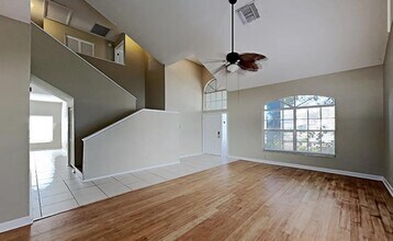 12814 Longcrest Dr in Riverview, FL - Building Photo - Building Photo