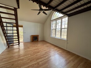 422 Laurel Ridge Rd in Cleveland, GA - Foto de edificio - Building Photo