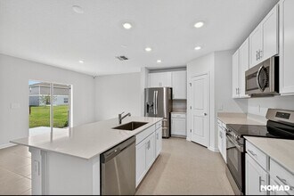 2916 Transformation Wy in Clermont, FL - Building Photo - Building Photo