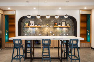 Alice House in Oakland, CA - Building Photo - Interior Photo