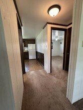 107 Main St in Hickory, PA - Building Photo - Building Photo