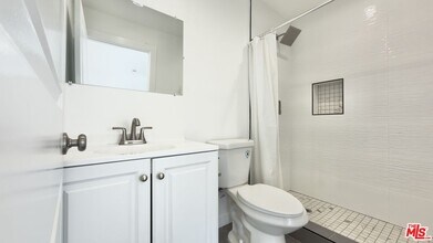 1732 Crenshaw Blvd in Los Angeles, CA - Building Photo - Building Photo