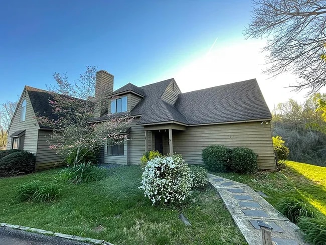 property at 1012 Amber Ridge Rd