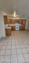 722 Olive St in Paso Robles, CA - Building Photo - Building Photo
