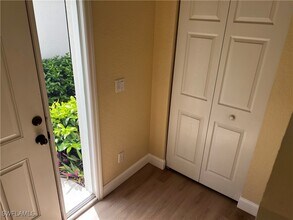6918 Satinleaf Rd N in Naples, FL - Building Photo - Building Photo