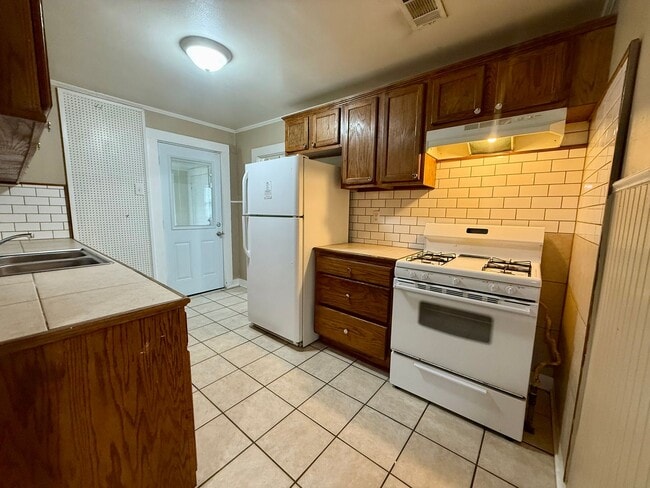 property at 835 Iris St