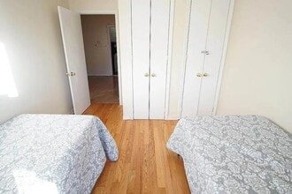 1215 Nostrand Ave in Brooklyn, NY - Building Photo - Building Photo