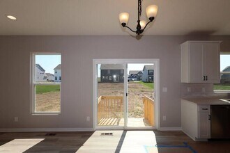 1717 Longhill Dr in Delaware, OH - Building Photo - Building Photo