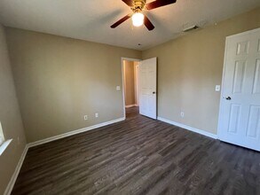 345 E Main St in Statesboro, GA - Building Photo - Building Photo