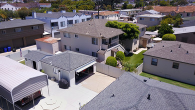 1524-1540 Oliver Ave in San Diego, CA - Building Photo - Building Photo