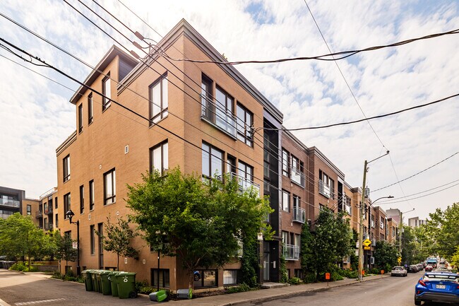 Mobilis Cartier in Montréal, QC - Building Photo - Primary Photo