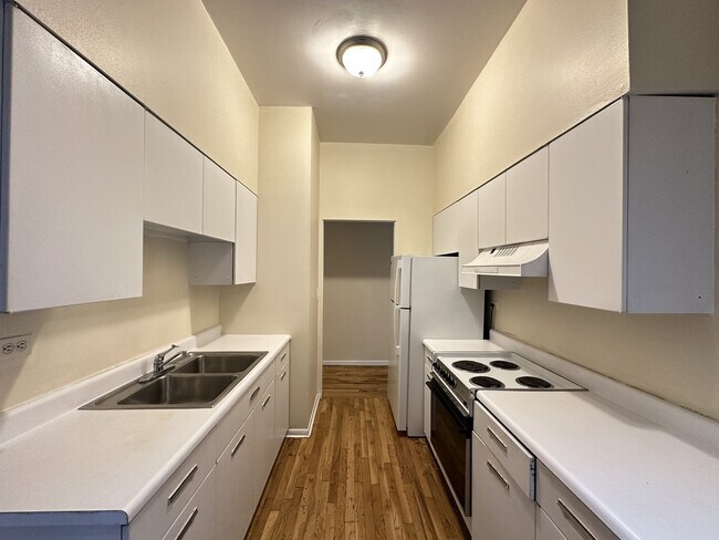 1430 N Dearborn St in Chicago, IL - Building Photo - Building Photo