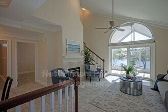 2958 Lantana Lakes Dr E in Jacksonville, FL - Building Photo - Building Photo