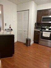 6045 NW 186th St in Miami Gardens, FL - Building Photo - Building Photo