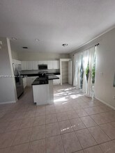 18738 SW 28th St in Miramar, FL - Building Photo - Building Photo