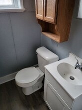 801 Beaver Rd, Unit 4 in Ambridge, PA - Building Photo - Building Photo