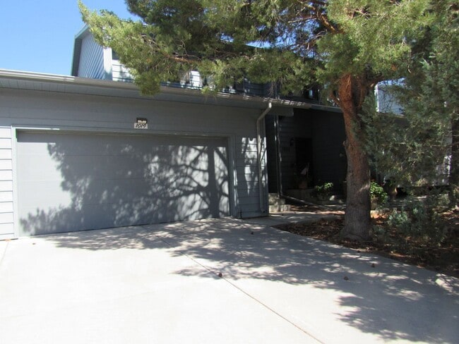 property at 1019 Surrey Ct