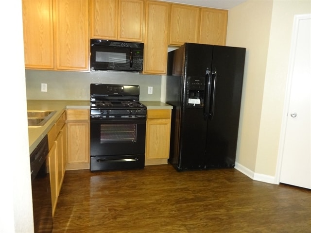 9510 Juniper Place Ct in Houston, TX - Building Photo - Building Photo