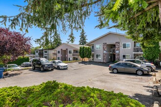 Jennie Marie Apartments in Seattle, WA - Building Photo - Building Photo