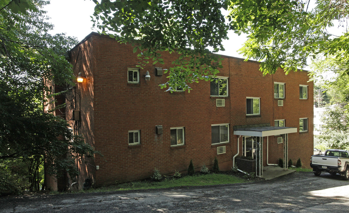 Bond Estate in Swissvale, PA - Building Photo