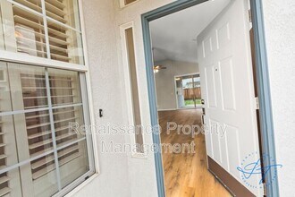 1539 Abrew Way in Manteca, CA - Building Photo - Building Photo