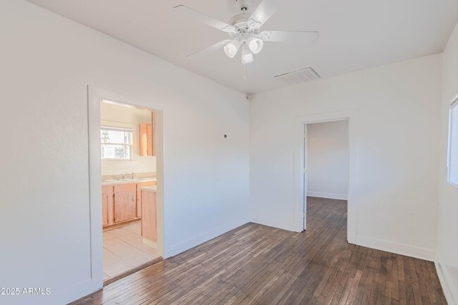 2032 W Adams St in Phoenix, AZ - Building Photo - Building Photo