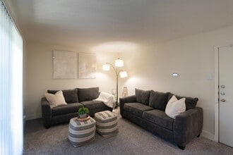 6251 Melody Ln, Unit 2325 in Dallas, TX - Building Photo - Building Photo