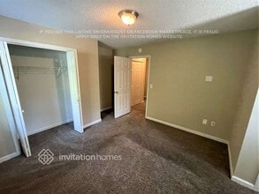 4237 Sturbridge Dr in Douglasville, GA - Foto de edificio - Building Photo