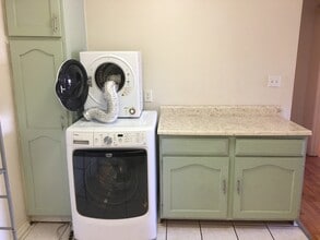 10150 E Virginia Ave, Unit 5-101 in Denver, CO - Building Photo - Building Photo